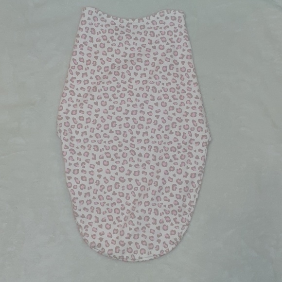 Starting out from Dillards swaddle wrap - Picture 2 of 4